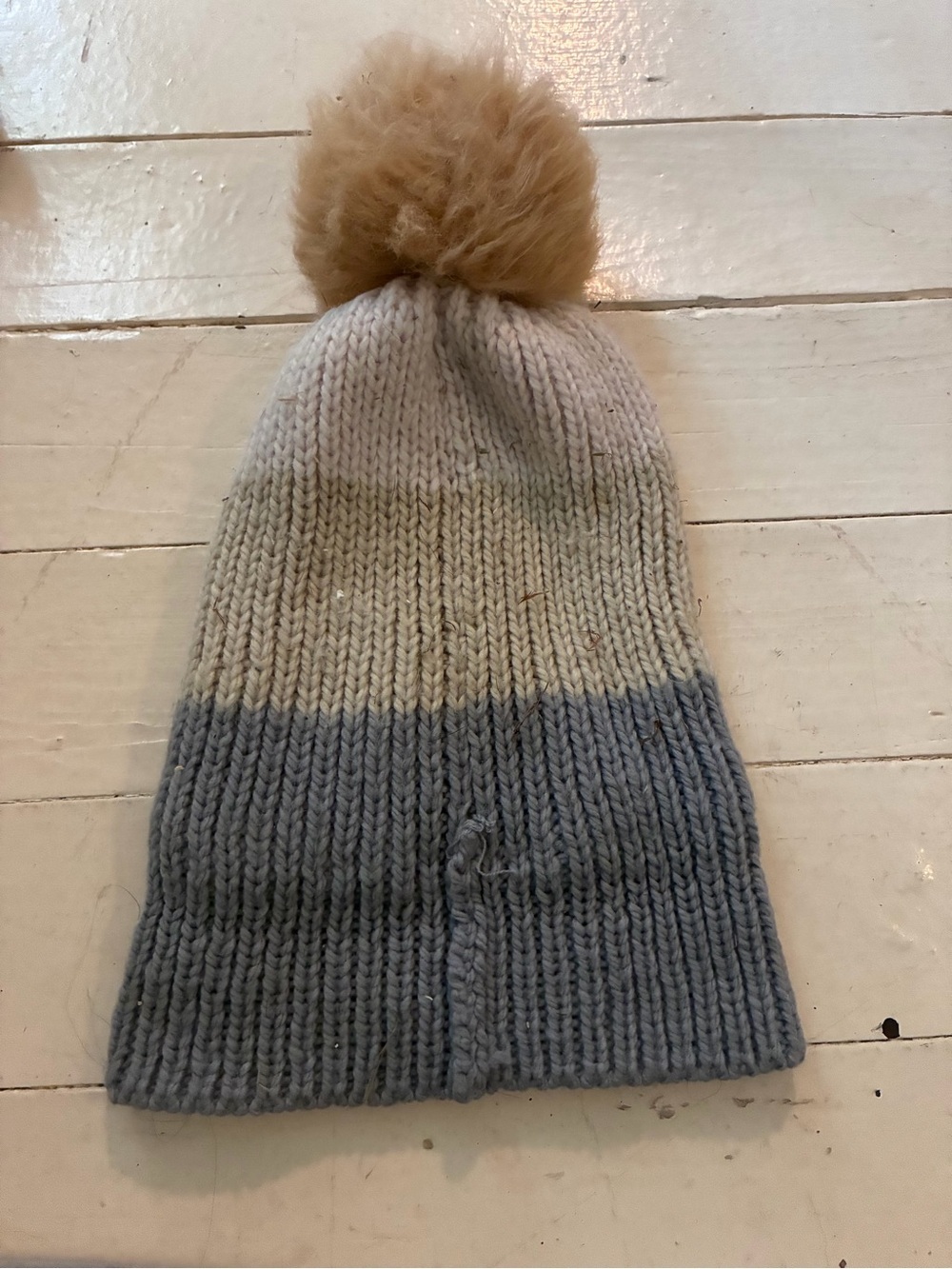 Norma Canada Ribbed Hat - Picture 3 of 3